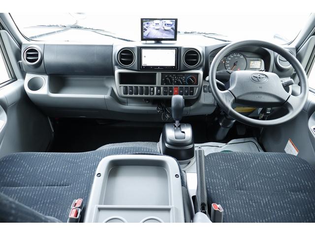 カムロード キャンパー厚木 パピーフルハウス トリプルサブ 1500wインバーター ソーラーパネル FFヒーター 家庭用エアコンマックスファン 社外スタビ 冷蔵庫 シンク 電子レンジ 車両総重量3580kg(14枚目)