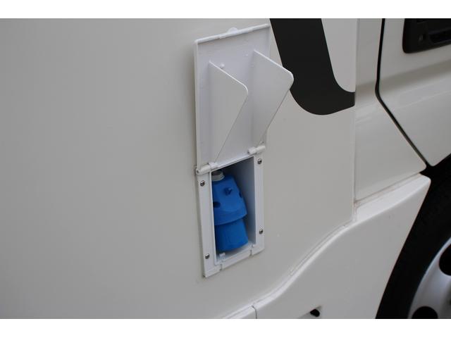 カムロード キャンパー厚木 パピーフルハウス トリプルサブ 1500wインバーター ソーラーパネル FFヒーター 家庭用エアコンマックスファン 社外スタビ 冷蔵庫 シンク 電子レンジ 車両総重量3580kg(28枚目)