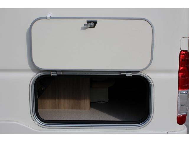 カムロード キャンパー厚木 パピーフルハウス トリプルサブ 1500wインバーター ソーラーパネル FFヒーター 家庭用エアコンマックスファン 社外スタビ 冷蔵庫 シンク 電子レンジ 車両総重量3580kg(45枚目)