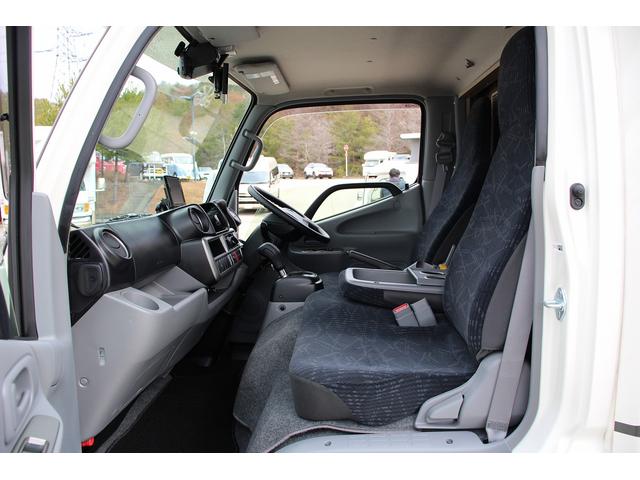 カムロード キャンパー厚木 パピーフルハウス トリプルサブ 1500wインバーター ソーラーパネル FFヒーター 家庭用エアコンマックスファン 社外スタビ 冷蔵庫 シンク 電子レンジ 車両総重量3580kg(46枚目)