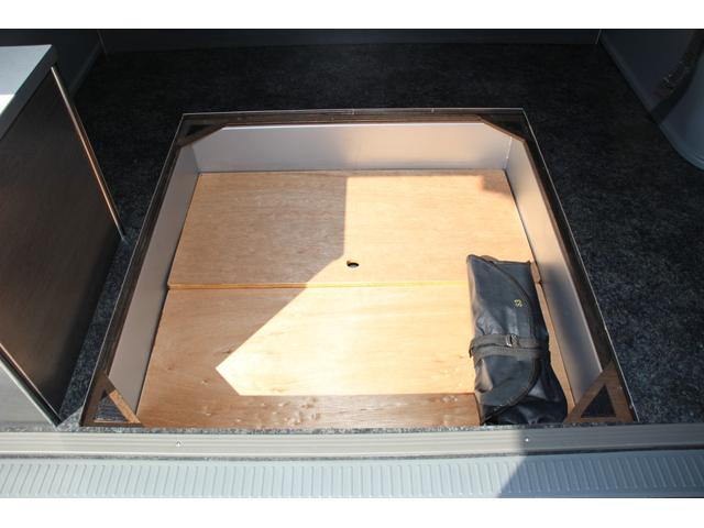 �E���s�[�d�@�E�������[�i�r�@�E�o�b�N�J����