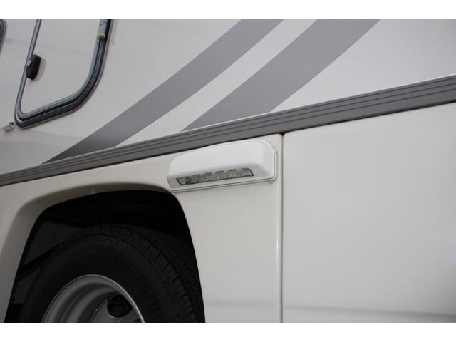 カムロード ナッツＲＶ　クレア５．３Ｘ　ハイパーエボリューション　４００Ａｈリチウムバッテリー　冷蔵庫　ＦＦヒーター　家庭用エアコン　１５００Ｗインバーター　サイクルキャリア　サイドオーニング　２４ＴＶ　地デジアンテナ　電子レンジ　マックスファン　キャンピングカー（67枚目）