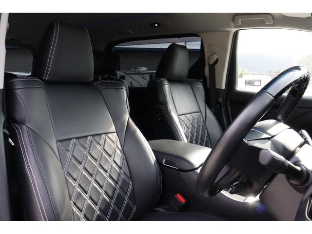 アルファード ２．５Ｓ　Ｃパッケージ　グランドモーター　ジュエル　４名乗車　サブバッテリー　ソーラーパネル　外部充電　３５０Ｗインバーター　ＦＦヒーター　電圧計　３ナンバー　ナビ　ＪＢＬ　キャンピングカー　テーブル　両側パワースライドドア　パワーバックドア（10枚目）