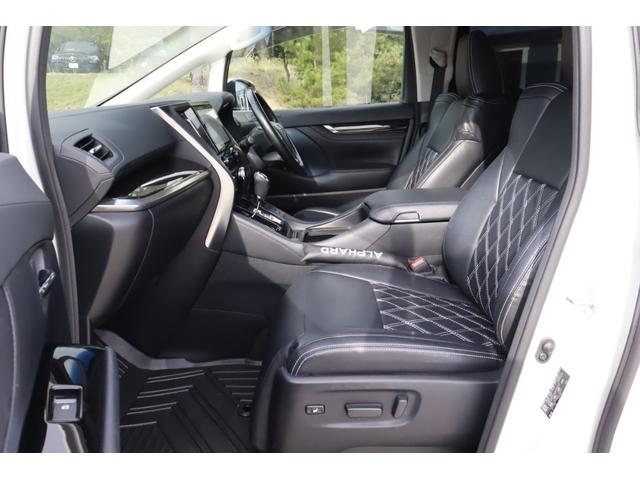 アルファード ２．５Ｓ　Ｃパッケージ　グランドモーター　ジュエル　４名乗車　サブバッテリー　ソーラーパネル　外部充電　３５０Ｗインバーター　ＦＦヒーター　電圧計　３ナンバー　ナビ　ＪＢＬ　キャンピングカー　テーブル　両側パワースライドドア　パワーバックドア（58枚目）