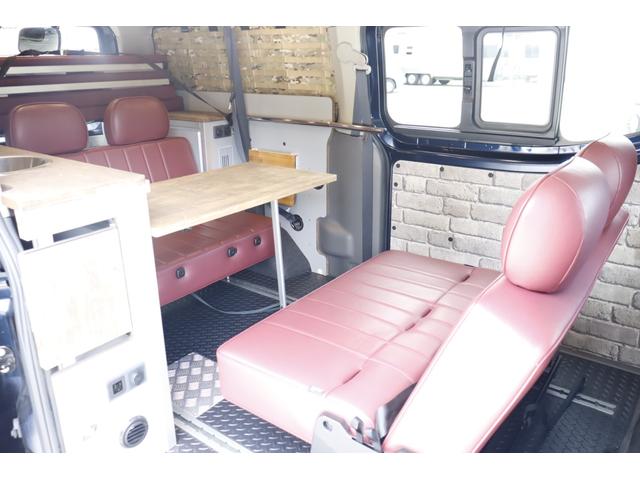ＮＶ３５０キャラバンバン アネックス　リュウ３５０　７名乗車　ポップアップルーフ　７名乗車　８ナンバー　サブバッテリー　走行充電　外部充電　ＦＦヒーター　網戸　４００Ｗインバーター　メインサブ切替スイッチ　両側スライドドア　キャンピングカー（3枚目）