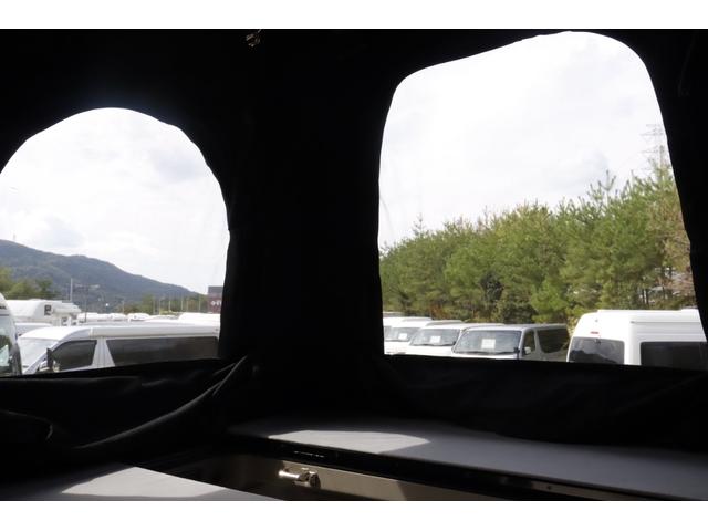 ＮＶ３５０キャラバンバン アネックス　リュウ３５０　７名乗車　ポップアップルーフ　７名乗車　８ナンバー　サブバッテリー　走行充電　外部充電　ＦＦヒーター　網戸　４００Ｗインバーター　メインサブ切替スイッチ　両側スライドドア　キャンピングカー（40枚目）