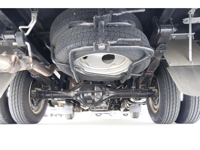 ボンゴトラック ＡｔｏＺ　アミティ　７名乗車　８ナンバー　ツインサブバッテリー　ウインドウエアコン　冷蔵庫　ＴＶ　１５００Ｗインバーター　電子レンジ　ダブルタイヤ　ミラーモニタードラレコ　ルーフベント　メインサブ切替　キャンピングカー（29枚目）