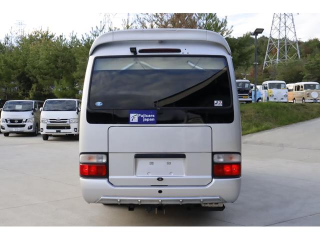 リエッセII マリナＲＶ　Ｌキャビン　１０名乗車　４サブバッテリー　ソーラー２枚　ＦＦヒーター　家庭用エアコン　２０００Ｗインバーター　サイドオーニング　冷蔵庫　マックスファン　電子レンジ　レカロシート　バックモニター　キャンピングカー（33枚目）
