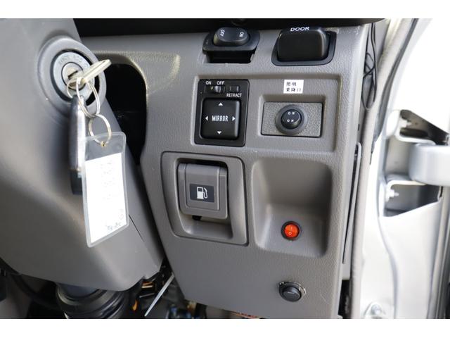 リエッセII マリナＲＶ　Ｌキャビン　１０名乗車　４サブバッテリー　ソーラー２枚　ＦＦヒーター　家庭用エアコン　２０００Ｗインバーター　サイドオーニング　冷蔵庫　マックスファン　電子レンジ　レカロシート　バックモニター　キャンピングカー（47枚目）