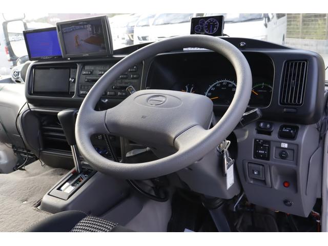 リエッセII マリナＲＶ　Ｌキャビン　１０名乗車　４サブバッテリー　ソーラー２枚　ＦＦヒーター　家庭用エアコン　２０００Ｗインバーター　サイドオーニング　冷蔵庫　マックスファン　電子レンジ　レカロシート　バックモニター　キャンピングカー（52枚目）
