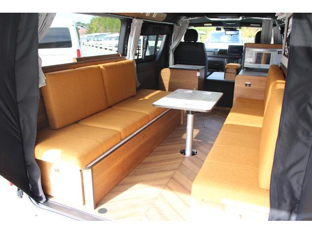 ハイエースバン キャンピングカー長野 スペースキャンパー 軽油 6名乗車 リチウム300Ah FFヒーター ウインドウエアコン ソーラーパネル 電子レンジ PIVOTクルコン 2000Wインバーター マックスファン メモリーナビ 冷蔵庫 防虫ネット TSS(4枚目)