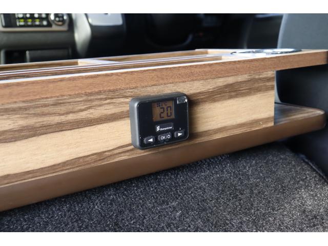 ハイエースバン ケイワークス　クラシックバン　ポップアップルーフ　６名乗車　８ナンバー　ソーラーパネル　サブバッテリー　１０００Ｗインバーター　走行充電　外部充電　ＦＦヒーター　シンク兼用アウターシャワー　キャンピングカー　バンコン（49枚目）