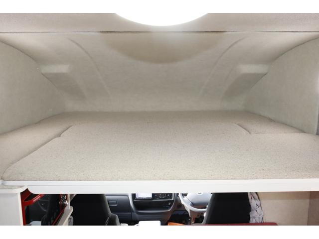 ボンゴトラック キャンパーアシスト　ジョクト　６名乗車　ＦＦヒーター　家庭用エアコン　ソーラーパネル　電子レンジ　マックスファン　１５００Ｗインバーター　ポータブル発電機　サイドオーニング　リチウム＆鉛バッテリー　キャンピングカー　キャブコン（21枚目）