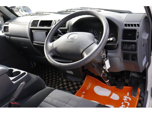 ボンゴトラック キャンパーアシスト　ジョクト　６名乗車　ＦＦヒーター　家庭用エアコン　ソーラーパネル　電子レンジ　マックスファン　１５００Ｗインバーター　ポータブル発電機　サイドオーニング　リチウム＆鉛バッテリー　キャンピングカー　キャブコン（44枚目）