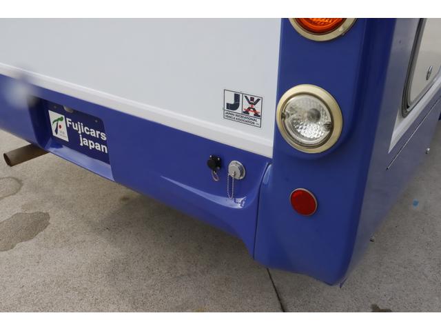 ボンゴトラック キャンパーアシスト　ジョクト　６名乗車　ＦＦヒーター　家庭用エアコン　ソーラーパネル　電子レンジ　マックスファン　１５００Ｗインバーター　ポータブル発電機　サイドオーニング　リチウム＆鉛バッテリー　キャンピングカー　キャブコン（52枚目）
