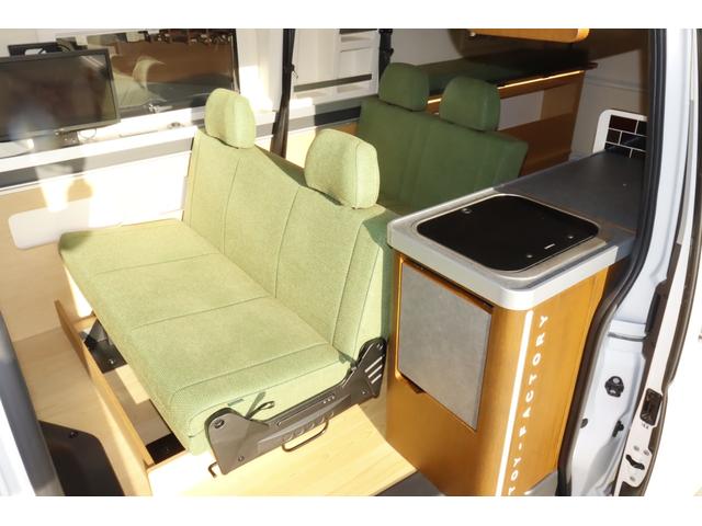 ハイエースバン バーデン　グランデ　カーサホームＥＤ　７名乗車　ツインサブバッテリー　１５００Ｗインバーター　家庭用エアコン　ＦＦヒーター　冷蔵庫　電子レンジ　１９ＴＶ　エアロソーラー　マックスファン　１０Ｖ型ナビ　キャンピングカー　スーパーロング（3枚目）