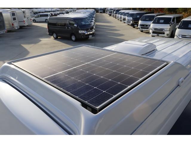 ハイエースバン バーデン　グランデ　カーサホームＥＤ　７名乗車　ツインサブバッテリー　１５００Ｗインバーター　家庭用エアコン　ＦＦヒーター　冷蔵庫　電子レンジ　１９ＴＶ　エアロソーラー　マックスファン　１０Ｖ型ナビ　キャンピングカー　スーパーロング（20枚目）