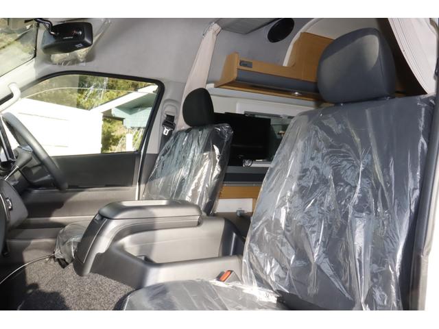 ハイエースバン バーデン　グランデ　カーサホームＥＤ　７名乗車　ツインサブバッテリー　１５００Ｗインバーター　家庭用エアコン　ＦＦヒーター　冷蔵庫　電子レンジ　１９ＴＶ　エアロソーラー　マックスファン　１０Ｖ型ナビ　キャンピングカー　スーパーロング（28枚目）