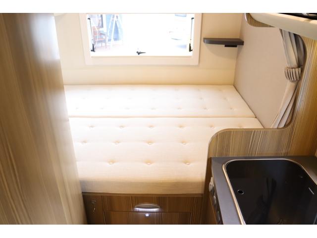 カムロード バンテック　ジルノーブル　４ＷＤ　乗車６名　就寝４名　２．８　ディーゼルターボ　リチウムイオンバッテリー４００ａｈ　インバーター２０００Ｗ　フレキシブルソーラー４枚　温水ボイラー　家庭用エアコン　ＦＦヒーター　マックスファン（14枚目）