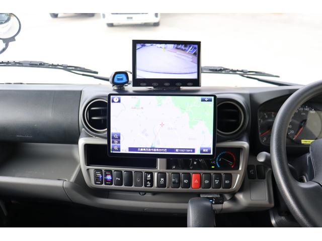 カムロード バンテック　ジルノーブル　４ＷＤ　乗車６名　就寝４名　２．８　ディーゼルターボ　リチウムイオンバッテリー４００ａｈ　インバーター２０００Ｗ　フレキシブルソーラー４枚　温水ボイラー　家庭用エアコン　ＦＦヒーター　マックスファン（41枚目）