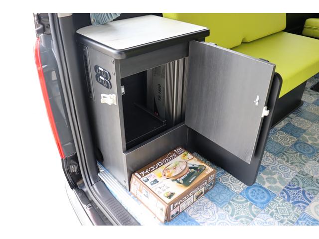 ハイエースバン トヨタテックス　Ｐキューブ　プラスネオ　９名乗車　ツインサブ　ＦＦヒーター　１５００Ｗインバーター　マックスファン　サイドオーニング　社外ショックアブソーバー　社外スタビライザー　ビッグＸ１１　フリップダウンモニター　キャンピングカー（8枚目）