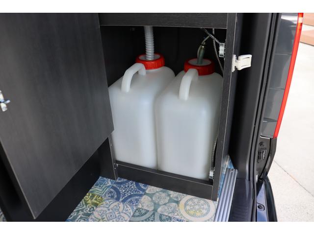 ハイエースバン トヨタテックス　Ｐキューブ　プラスネオ　９名乗車　ツインサブ　ＦＦヒーター　１５００Ｗインバーター　マックスファン　サイドオーニング　社外ショックアブソーバー　社外スタビライザー　ビッグＸ１１　フリップダウンモニター　キャンピングカー（48枚目）
