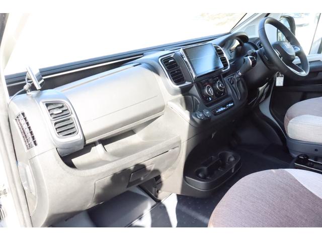 デュカト ローラーチーム　リビングストンＫＪ　乗車４名　就寝４名　２．２　ディーゼル　８速ＡＴ　１２Ｖクーラー　ＦＦヒーター　温水ボイラー　１２Ｖ冷蔵庫　２段ベット　マルチルーム　ディスプレイオーディオ　バックカメラ　クルーズコントローラー（29枚目）