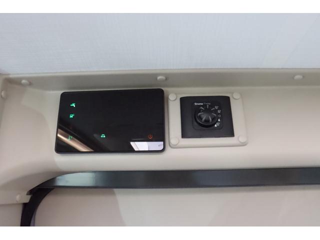 デュカト ローラーチーム　リビングストンＫＪ　乗車４名　就寝４名　２．２　ディーゼル　８速ＡＴ　１２Ｖクーラー　ＦＦヒーター　温水ボイラー　１２Ｖ冷蔵庫　２段ベット　マルチルーム　ディスプレイオーディオ　バックカメラ　クルーズコントローラー（36枚目）