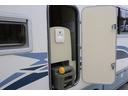 　バンテック　コルドバンクス　シンク　冷蔵庫　ＦＦヒーター　電子レンジ　ツインサブバッテリー　インバーター　マックスファン　サイドオーニング　エアサス　リアラダー（42枚目）