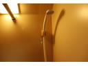 ヨコハマモーターセールス　オックス　サブバッテリー　ＦＦヒーター　温水ボイラー　シャワー　トイレ　シンク　コンロ　冷蔵庫　ＴＶ　ルーフベント　オーニング　走行充電　外部充電　リアクーラー　ポータブルナビ　バックカメラ　ＥＴＣ（10枚目）