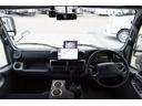 ＬＴキャンパーズ　レガードネオ＋　４ＷＤ　６名乗車　トリプルサブバッテリー　電子レンジ　ＦＦヒーター　家庭用エアコン　ソーラーパネル　温水ボイラー　社外ショック・スタビ　マックスファン　ＴＶ　１５００Ｗインバーター　キャンピングカー（13枚目）