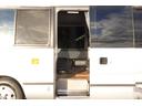 マリナＲＶ　Ｌキャビン　１０名乗車　４サブバッテリー　ソーラー２枚　ＦＦヒーター　家庭用エアコン　２０００Ｗインバーター　サイドオーニング　冷蔵庫　マックスファン　電子レンジ　レカロシート　バックモニター　キャンピングカー（42枚目）