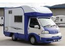 キャンパーアシスト　ジョクト　６名乗車　ＦＦヒーター　家庭用エアコン　ソーラーパネル　電子レンジ　マックスファン　１５００Ｗインバーター　ポータブル発電機　サイドオーニング　リチウム＆鉛バッテリー　キャンピングカー　キャブコン（38枚目）