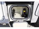 ナッツＲＶ　クレソンボヤージュ　７名乗車　ツインサブＢＴ　ＦＦヒーター　冷蔵庫　カセットトイレ　２４ＴＶ　４００Ｗインバーター　地デジアンテナ　走行充電　外部充電　マックスファン　リアラダー　バックモニター　キャンピングカー（41枚目）