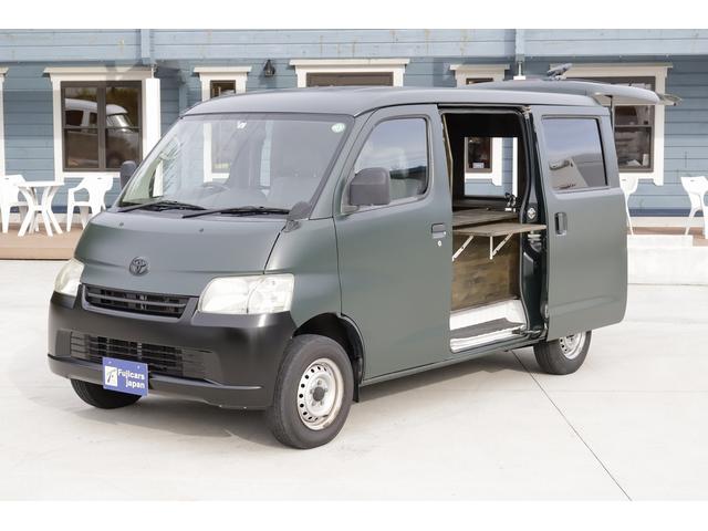 タウンエースバン 　自社新規架装　移動販売車　キッチンカー　ケータリングカー　４ナンバー小型貨物　２槽シンク　販売口２カ所　販売カウンター　ＡＴ　キーレス（32枚目）