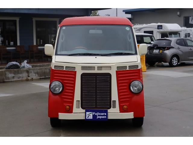 エブリイ ＰＡ　移動販売車　キッチンカー　ケータリングカー　フレンチバス仕様　４ナンバー　２槽シンク　８０Ｌタンク　冷蔵庫　フライヤー　発電機　換気扇　外部電源　サブバッテリー　インバーター　走行充電　ヒッチメンバー（28枚目）