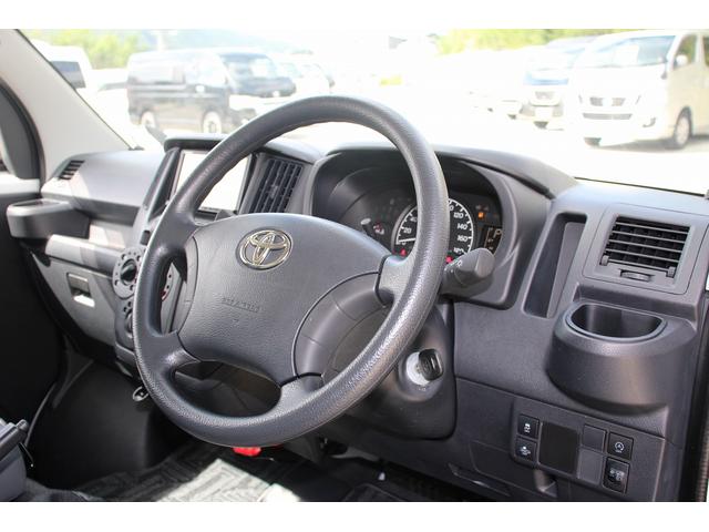タウンエーストラック ＤＸ　移動販売車　キッチンカー　ケータリングカー　８ナンバー加工車　３槽シンク　２００Ｌ給排水タンク　フットスイッチ　冷凍冷蔵庫　換気扇　作業台　外部電源　販売窓　ナビ　ＥＴＣ　ミラー型前後ドラレコ（49枚目）