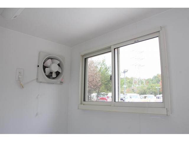 ダイナトラック 自社新規架装 移動販売車(10枚目)