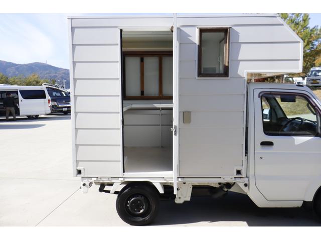 キャリイトラック 　移動販売車　ケータリングカー　５ＭＴ　４ナンバー　バックカメラ　２層シンク　給排水タンク各１００Ｌ　換気扇　外部電源（2枚目）