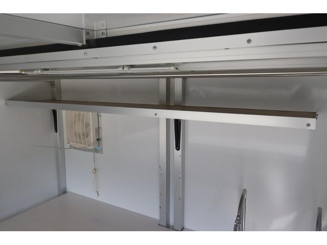 NT100クリッパートラック 乗車2名 4ナンバー AT車 可動式キッチンカー ケータリングカー 2槽シンク 換気扇 外部電源 ETC(14枚目)