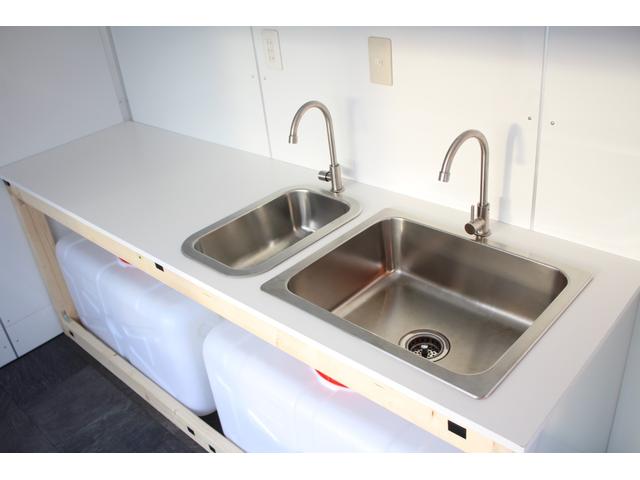 アトラストラック 　移動販売車　ケータリングカー（5枚目）