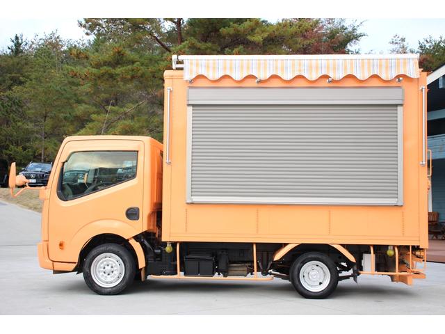 アトラストラック 　移動販売車　ケータリングカー（13枚目）