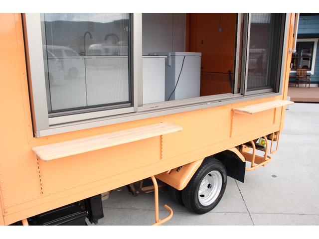 アトラストラック 　移動販売車　ケータリングカー（20枚目）