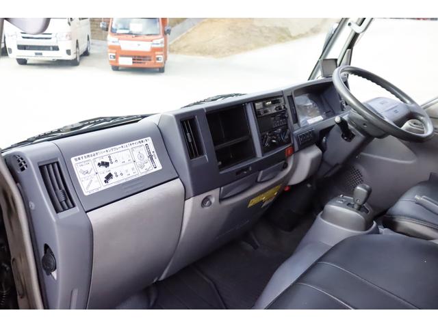 エルフトラック エルフ 移動販売車 ケータリングカー 3.0 ディーゼル 2槽シンク コールドテーブル冷蔵庫 冷蔵庫 換気扇 外部電源(30枚目)