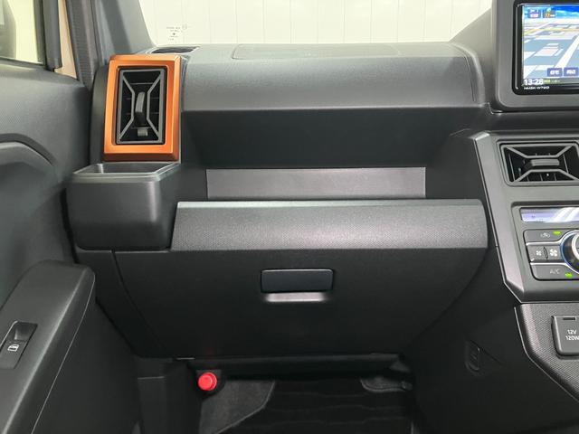 タフト Ｇターボ　サポカーＳワイド適合　スカイフィールトップ　電動パーキングブレーキ　全車速追従機能付ＡＣＣ　ステアリングスイッチ　シートヒーター　ＵＳＢ接続端子　Ｐスタート　コーナーセンサー　Ｂカメラ　キーフリー（11枚目）