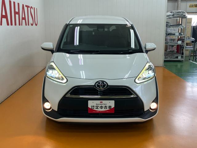 シエンタ Ｇ　クエロ　衝突被害軽減ブレーキシステム　ドラレコ　３列シート　ステアリングスイッチ　Ｐスタート　両側オートスライドドア　レーンアシスト　オートハイビーム　キーフリー（4枚目）