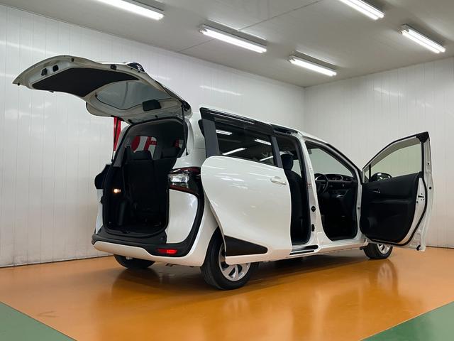 シエンタ Ｇ　クエロ　衝突被害軽減ブレーキシステム　ドラレコ　３列シート　ステアリングスイッチ　Ｐスタート　両側オートスライドドア　レーンアシスト　オートハイビーム　キーフリー（9枚目）