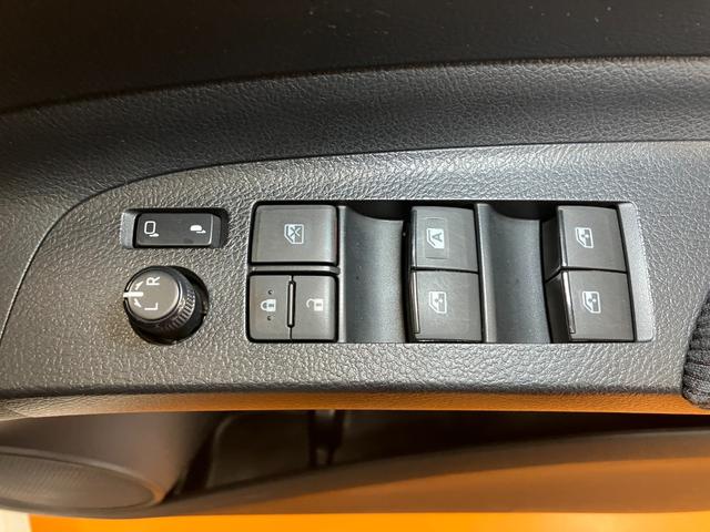 シエンタ Ｇ　クエロ　衝突被害軽減ブレーキシステム　ドラレコ　３列シート　ステアリングスイッチ　Ｐスタート　両側オートスライドドア　レーンアシスト　オートハイビーム　キーフリー（22枚目）