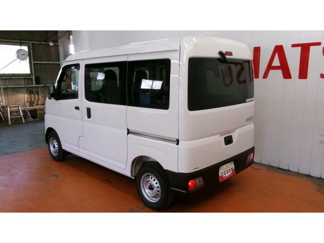 ハイゼットカーゴ DX サポカーSワイド適合 ラジオ エアコン アクセサリーソケット コーナーセンサー アイドリングストップ 光軸調整ダイヤル 横滑り防止機能 誤発進抑制機能 パワーウインドウ キーレス(6枚目)