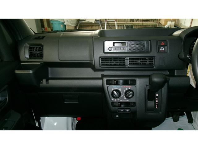 ハイゼットカーゴ DX サポカーSワイド適合 ラジオ エアコン アクセサリーソケット コーナーセンサー アイドリングストップ 光軸調整ダイヤル 横滑り防止機能 誤発進抑制機能 パワーウインドウ キーレス(12枚目)